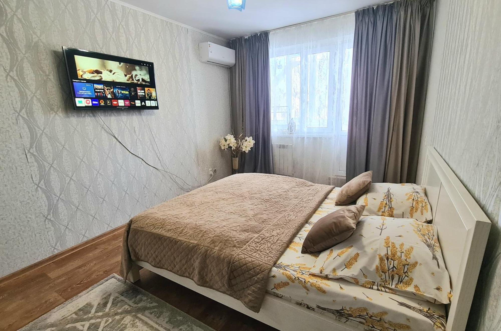 1 Комнатная Квартира В Центре Uralszk Kültér fotó